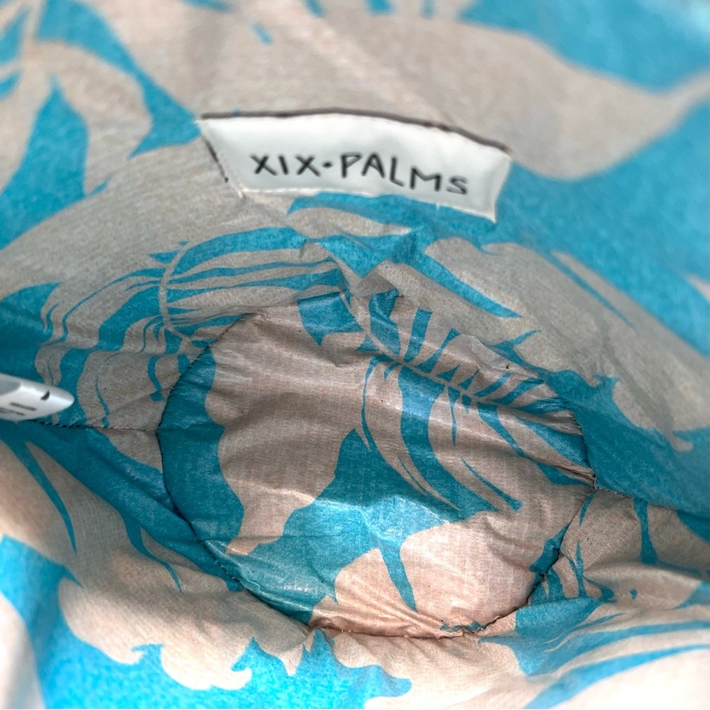 XIX PALMS - THE SHORE BREAK PICNIC COOLER BAG GOOD CONDITION - Picture 9 of 11